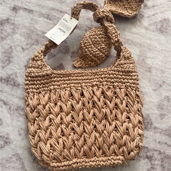 Woven Straw Shoulder Bag in Tan - Picture 1 of 1